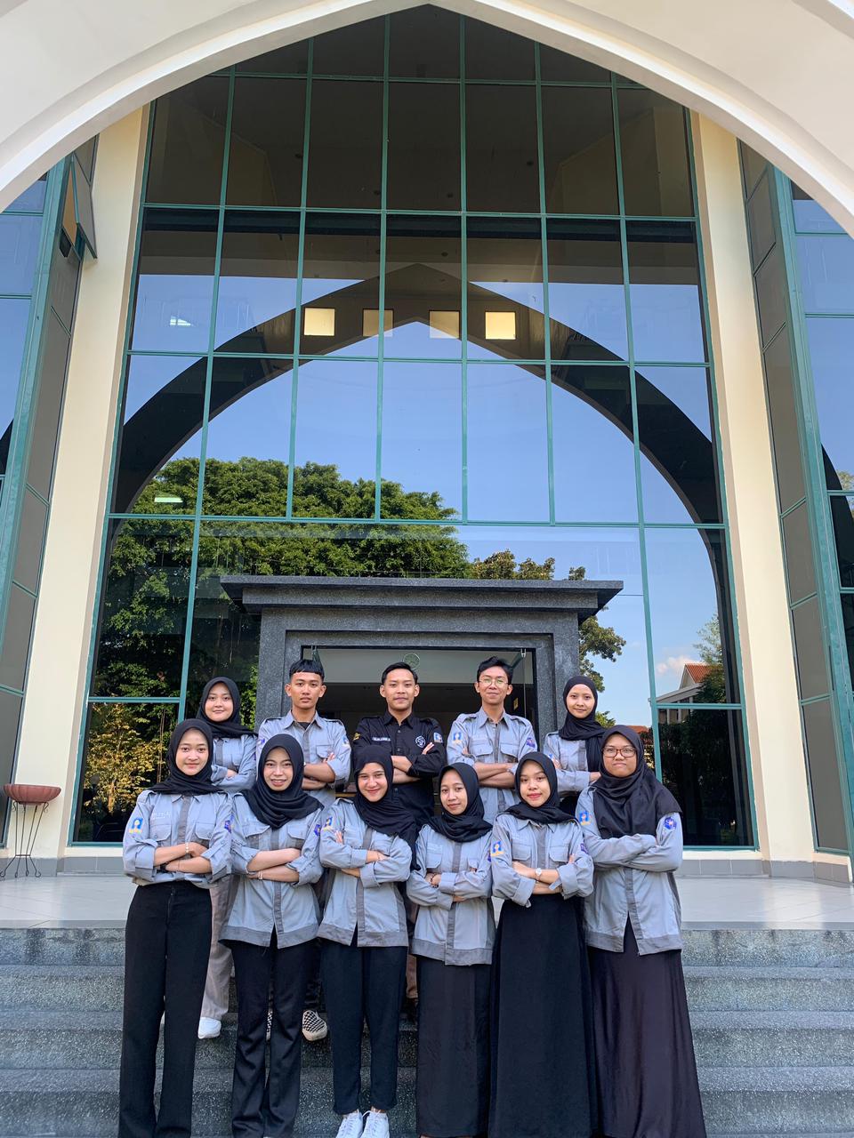 Tentang Kami 3
